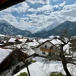 Wohlfuehloase Mit Rundum Bergblick Апартаменты *