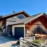 Wohlfuehloase Mit Rundum Bergblick